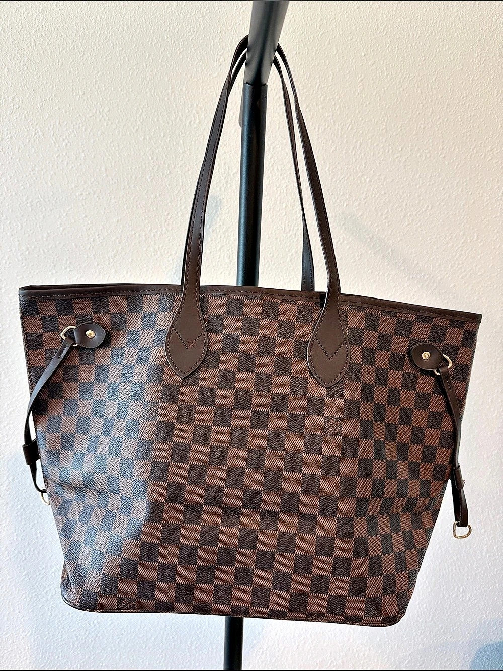 NWOT Source Unknown MM Tote Brown & Red